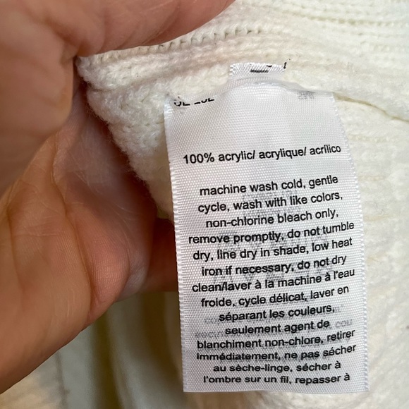 Tommy Hilfiger cowl neck white cable knit sweater size medium - Picture 10 of 10